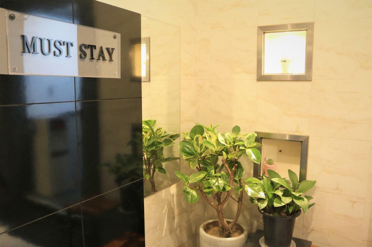 Must Stay Hotel Сеул Экстерьер фото